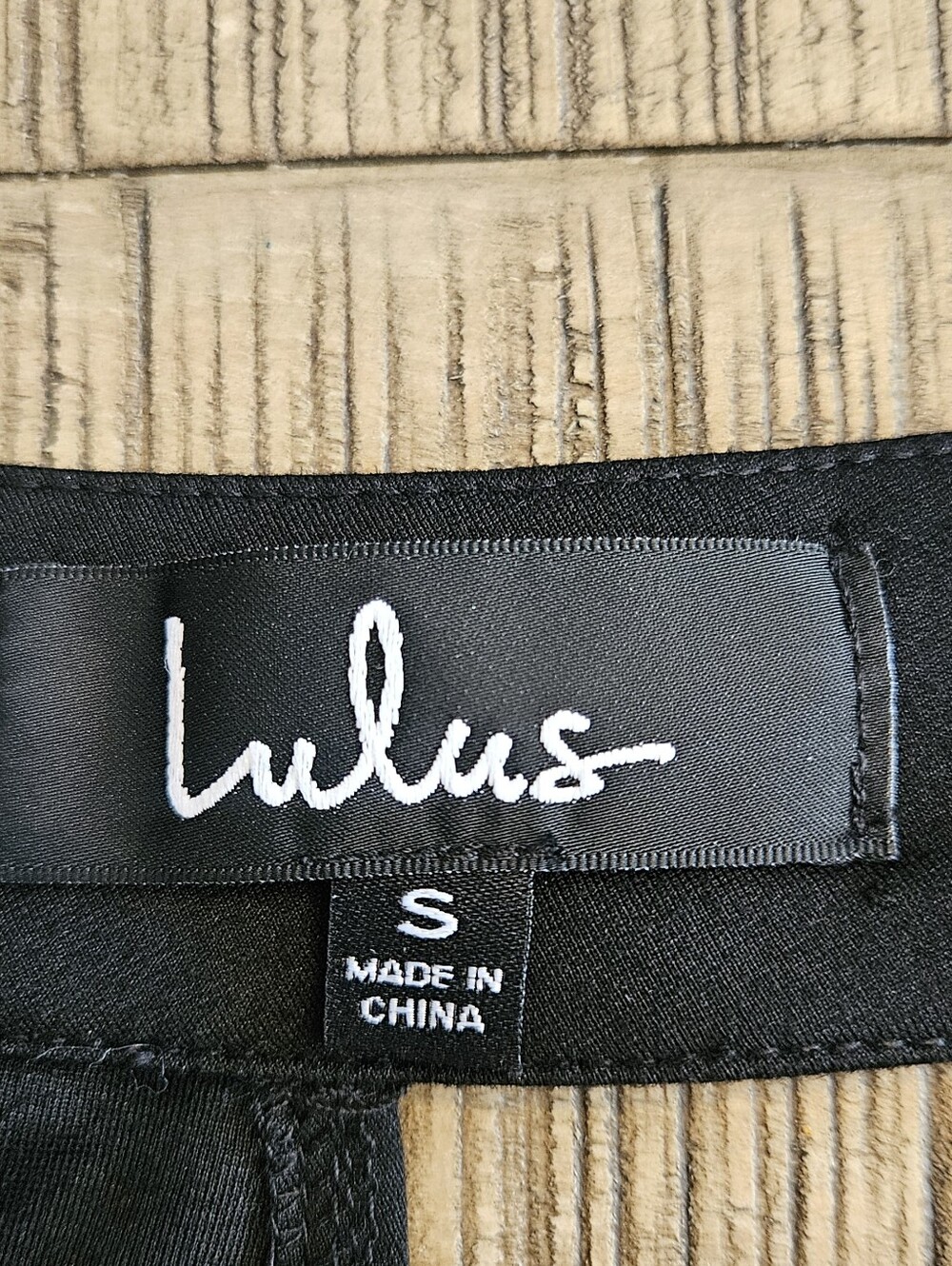 Lulus Cutie Black Ruffle Mock Neck Bodysuit Black S NWT - Picture 6 of 6